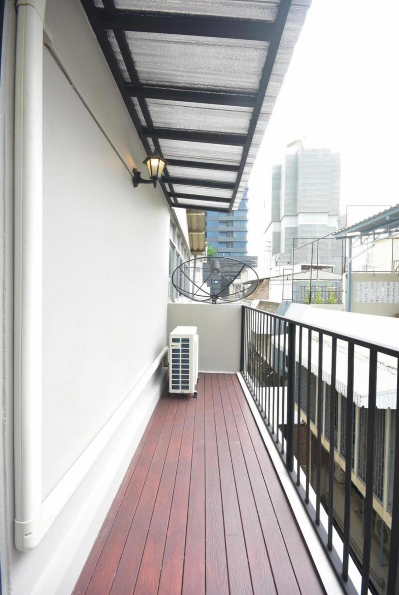 Bangkok Silom Chat Box Hostel Екстер'єр фото
