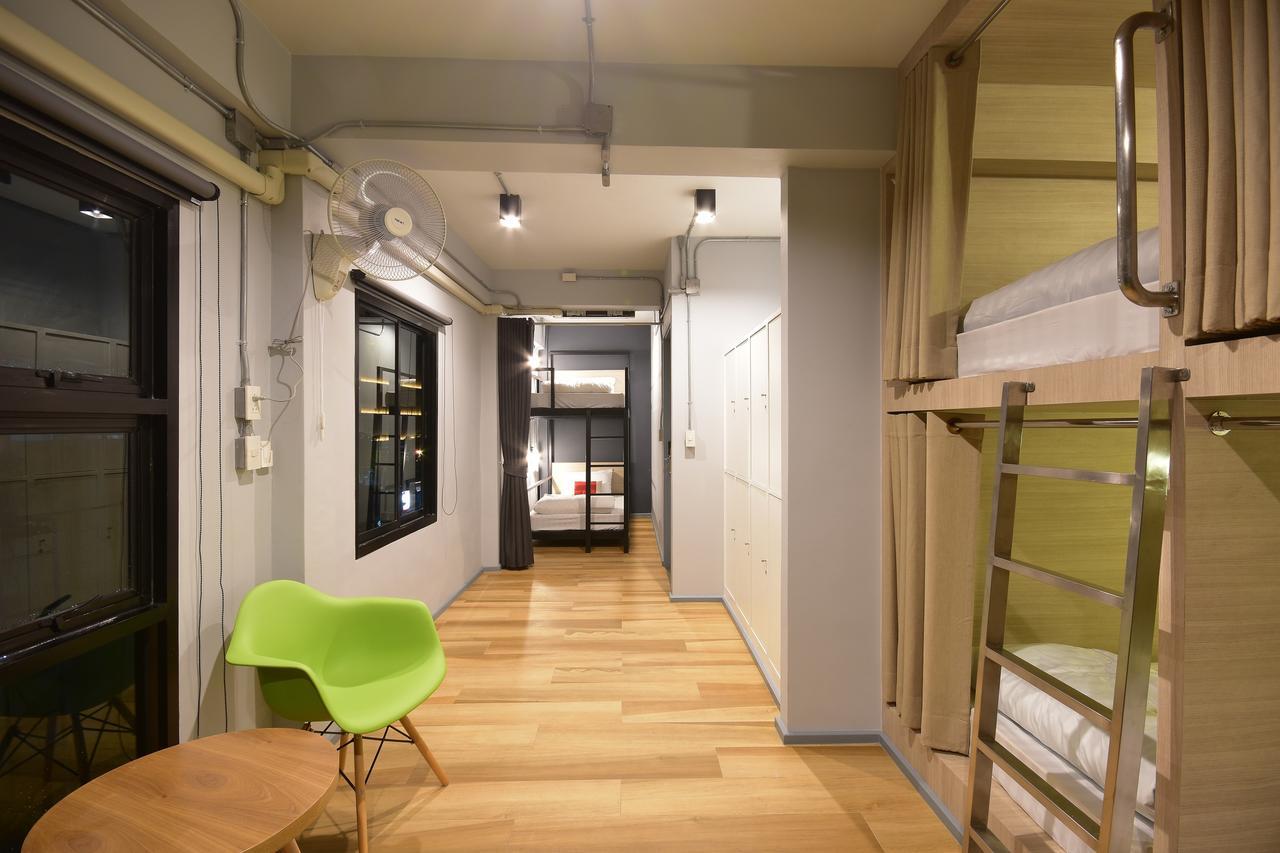 Bangkok Silom Chat Box Hostel Екстер'єр фото